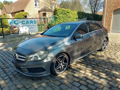 Mercedes A180 Benzine AMG Pack Leder + Alcantara