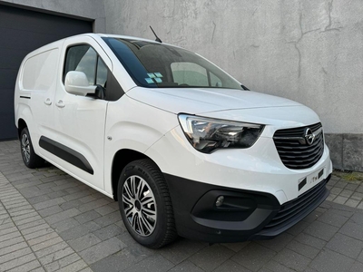 Opel Combo 1.5 turbo diesel 2019 automaat L2h1 btw wagen