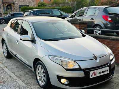 RENAULT MEGANE 1.5DCi 90CV EDİTİON TOMTOM EURO5