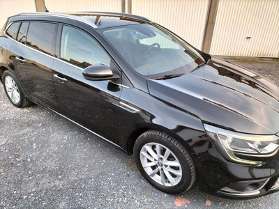 Renault Megane Estate Blue-DCI Intens-serie