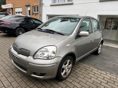 Toyota Yaris 1.0 VVTi 5-DEURS 77000KM!!!