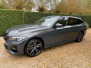 BMW 320e TOURING PHEV * MPACK * LEDER * NIEUWSTAAT