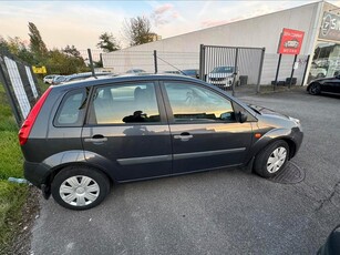 Ford fiesta 2008 1.3 essence