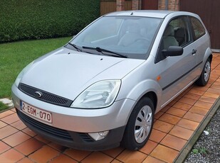 Ford Fiesta prête à immatriculer