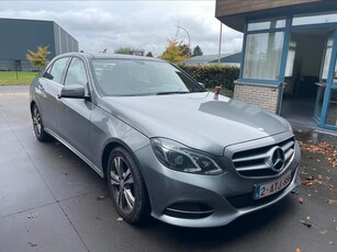 Mercedes E200 125000km Avantgarde bwj 2013 Full Automa Pano