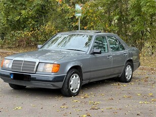 Mercedes w124 300D