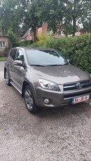 RAV4 D4d 2.2l automaat