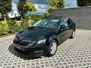 SKODA OCTAVIA 1.0TSI ESSENCE 2017 FACELIFT EURO 6B TOIT PANO