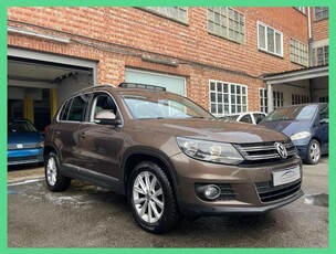 Volkswagen Tiguan 1.4 TSI Sport * Leder/Gps/Pano.Dak *