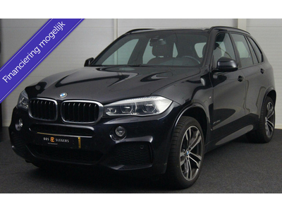 BMW X5 xDrive30d High Executive M uitgevoerd Head up Trekhaak Panoramadak Head up display