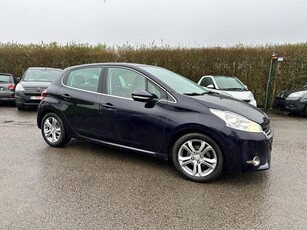 Peugeot 208 1.6i Allure