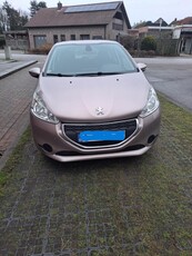 Peugeot 208 Benzine