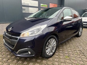 Peugeot 208 Benzine - Allure uitvoering