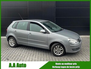 Volkswagen polo Essence Climatisation