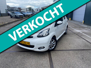 Toyota Aygo 1.0-12V Comfort/3drs/automaat/nap/airco/dealeronderhouden/1 jaar apk/ zeer nette auto!!