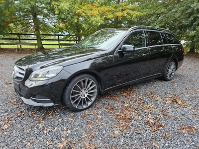 Mercedes E 200