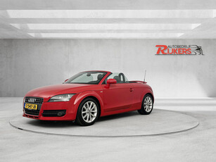 Audi TT Roadster 2.0 TFSI 200pk,Climate Control,Stoelverwarming,Spoiler achter,Leder/alcantara stoelen,Distributieverv bij 156dkm