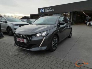 Peugeot 208 1.2 i benzine 100pk 5d Allure '23 22000km (16554)