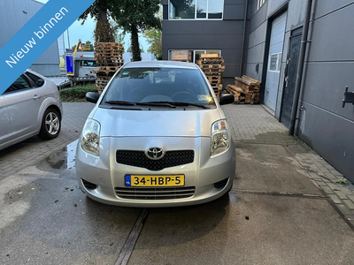 Toyota YARIS 1.3 VVTi Sol VERKOCHT