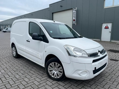 Citroen Berlingo 1,6 benzine 3 zitplaatsen ** 1J GARANTIE **