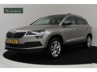 Skoda Karoq 1.0 TSI Ambition Business (TREKHAAK ELEKT. INKLAPBAAR, ADAPTIVE CRUISE, CAMERA, PDC V+A, CARPLAY, GOED ONDERHOUDEN)