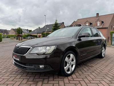 Skoda Superb 1.6 CR TDi *12 mois de garantie* (bj 2014)