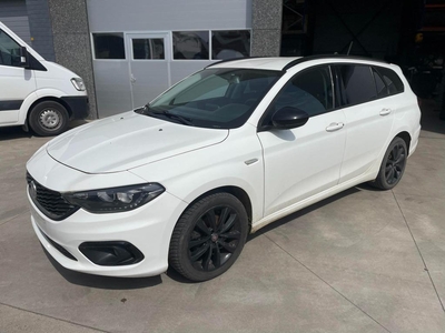 Fiat Tipo / 2018 / 105000km / 1.6jtd / automaat