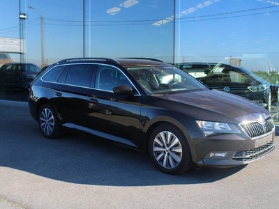 SKODA SUPERB 1.6CR TDI GREENLINE AMBIT-AC-CAMERA-NAVI-APP C