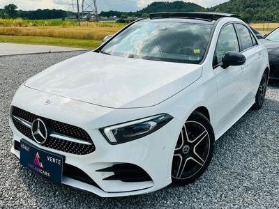 Mercedes A180 Sedan Pack Amg / Volledige opties