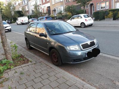 Skoda fabia 1.2 essence