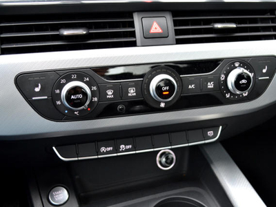 Audi A4 2.0 TDi Sport *Euro 6 *Virtual cockpit *GPS *Xenon