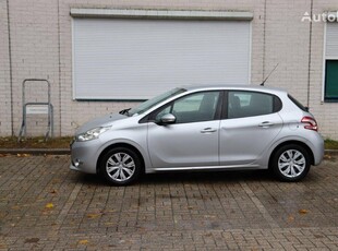 Peugeot 208 sedan te koop bij opbod