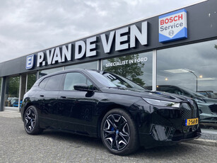 BMW iX xDrive40 Executive 77 kWh | harman/kardon | 22'' | CoPilot Pack | Driving Assistent | Sportpakket | etc. etc.