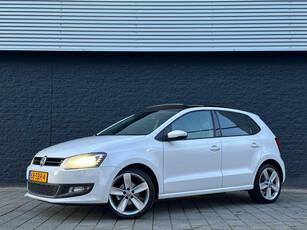 Volkswagen Polo 1.2 TSI R-Line/Panorama/DSG/NAP/Dealer onderhouden/Alcantara/Leer/Led/Xenon/Trekhaal/LM Velgen