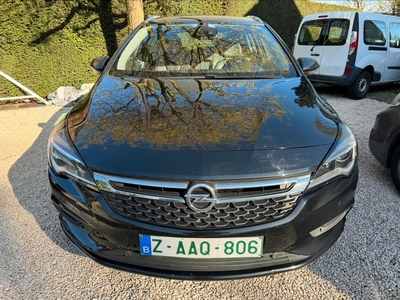 Opel Astra 1.4 benzine -Navi*Leder*Zetelverw*LaneAssist!!