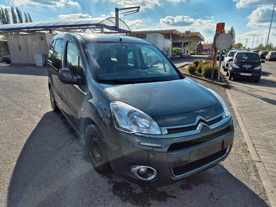 Citroën Berlingo 1.6 benzine geen airco 2013 123000 km