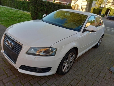 Audi A3 Sportback/1.9 TDI/77kw/GPS/Clim/Jantes alu/Euro 6