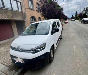 Citroen Berlingo double cabine, 5 plc