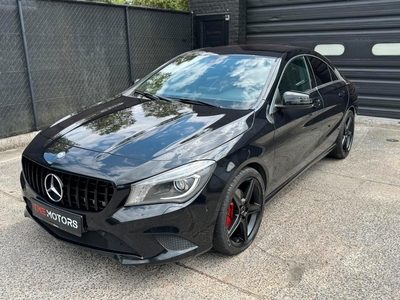 Mercedes CLA180 BENZINE XENON ZETELVERWARMING