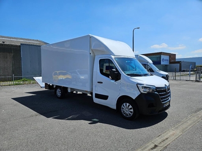 Renault Master 2.3 meubelbak laadbrug 2020 airco navigatie