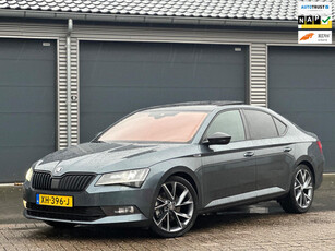 Skoda Superb 1.5 TSI ACT Sportline Business, panoramadak, trekhaak, sportinterieur, alle opties, nl auto met nationale auto pas