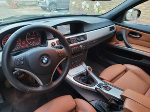 BMW 320D X Drive E91 Navi M sportzetels trekhaak zo meenemen