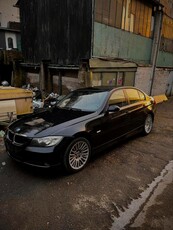 BMW E90 318D 2008