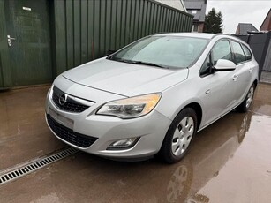 Opel astra 1.3D sports tourer. Euro5. 2012