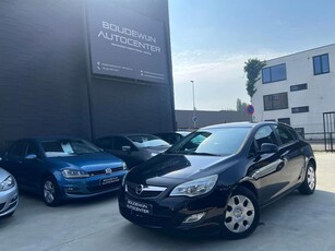 Opel Astra 1.6Benzine - 2010-163.xxxkm/Airco,Sensor,Zetelvrm