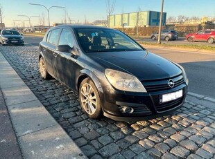 Opel astra h 1.6 benzine airco