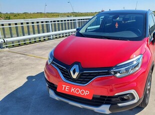 Zéér MOOIE in een ZGAN staat Renault Captur INTENS