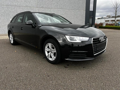 Audi a4 Automaat / 2019 / 60.000 km / dealer onderhouden