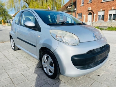 Citroen C1 2008 euro 4 1.0essence Airco 2ve armsteun 2-klegs