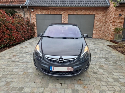 Opel Corsa 1.4 Benzine handgeschakeld